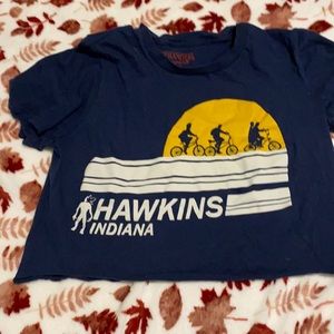 CROPPED STRANGER THINGS SHIRT!